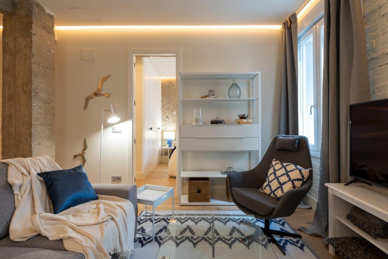 Alhondiga By Staynnapartments Bilbao Exterior photo
