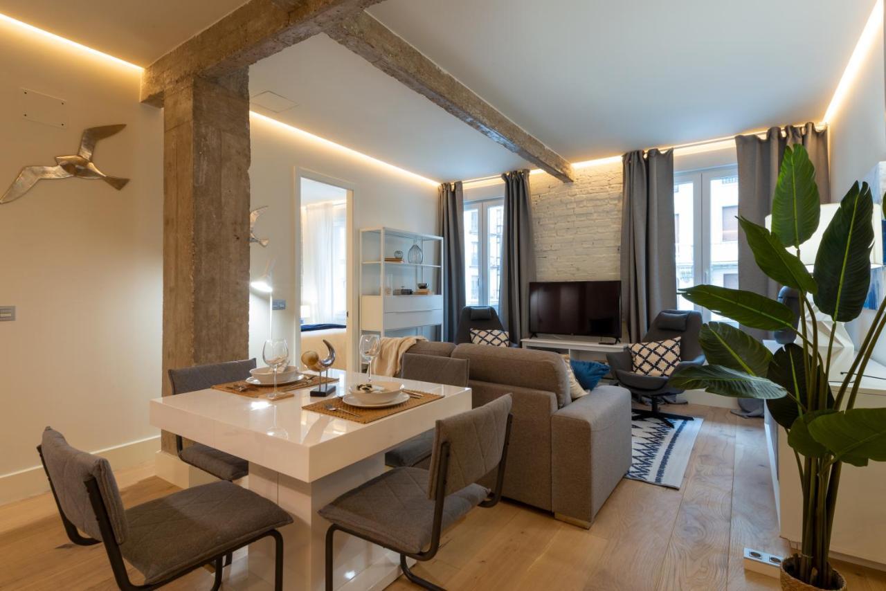 Alhondiga By Staynnapartments Bilbao Exterior photo